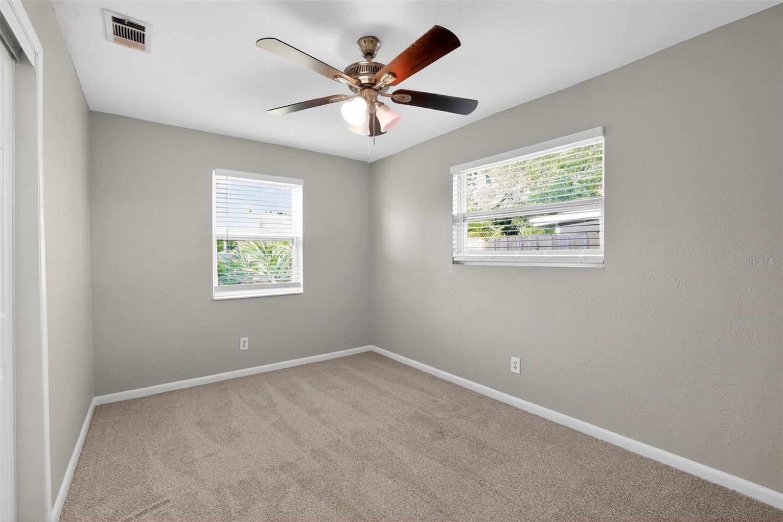 CENTRAL OAK PARK - Residential
