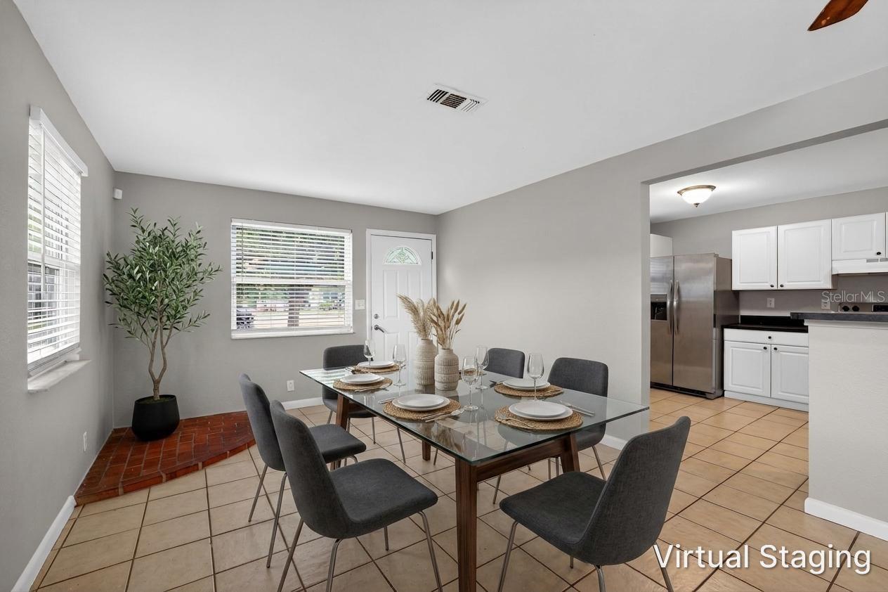 CENTRAL OAK PARK - Residential