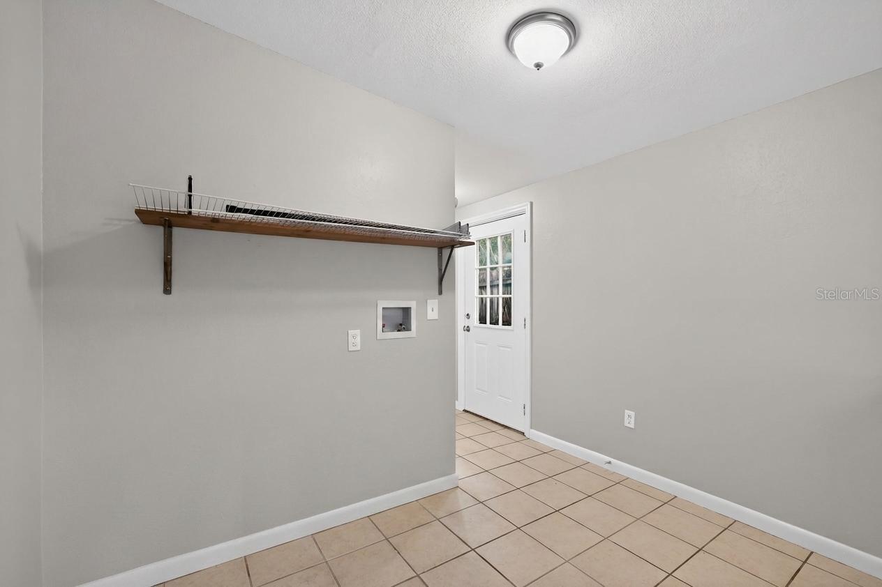 CENTRAL OAK PARK - Residential