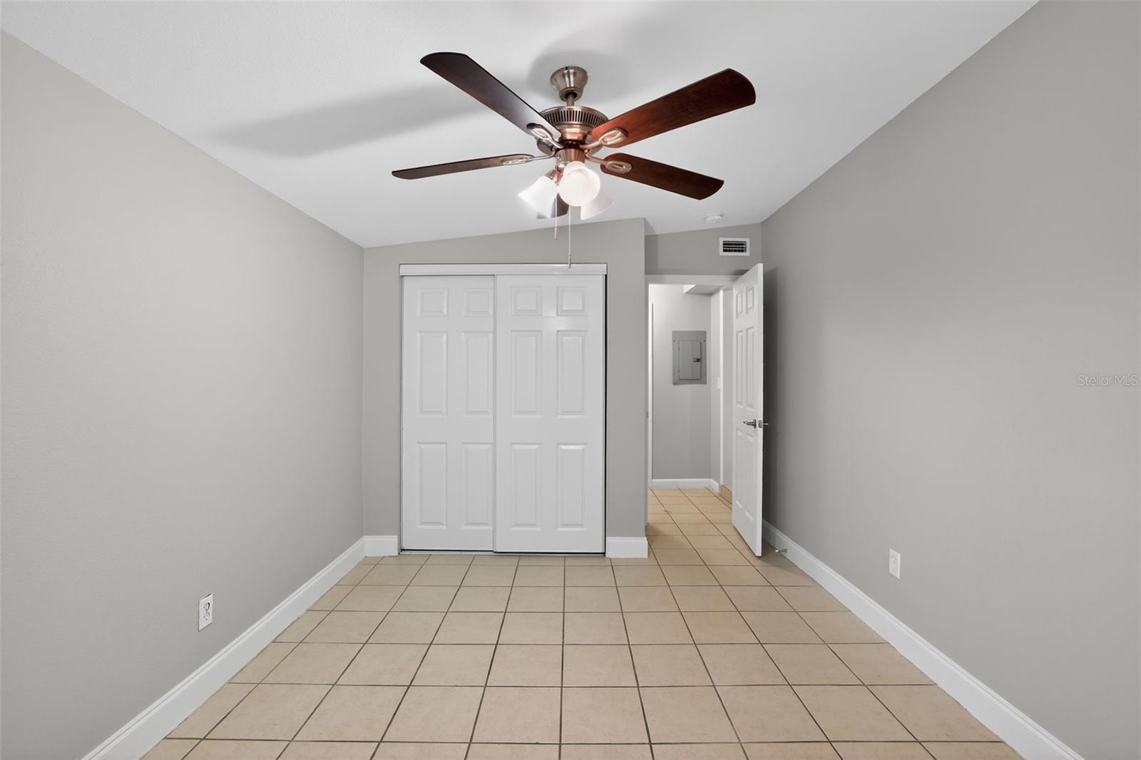 CENTRAL OAK PARK - Residential