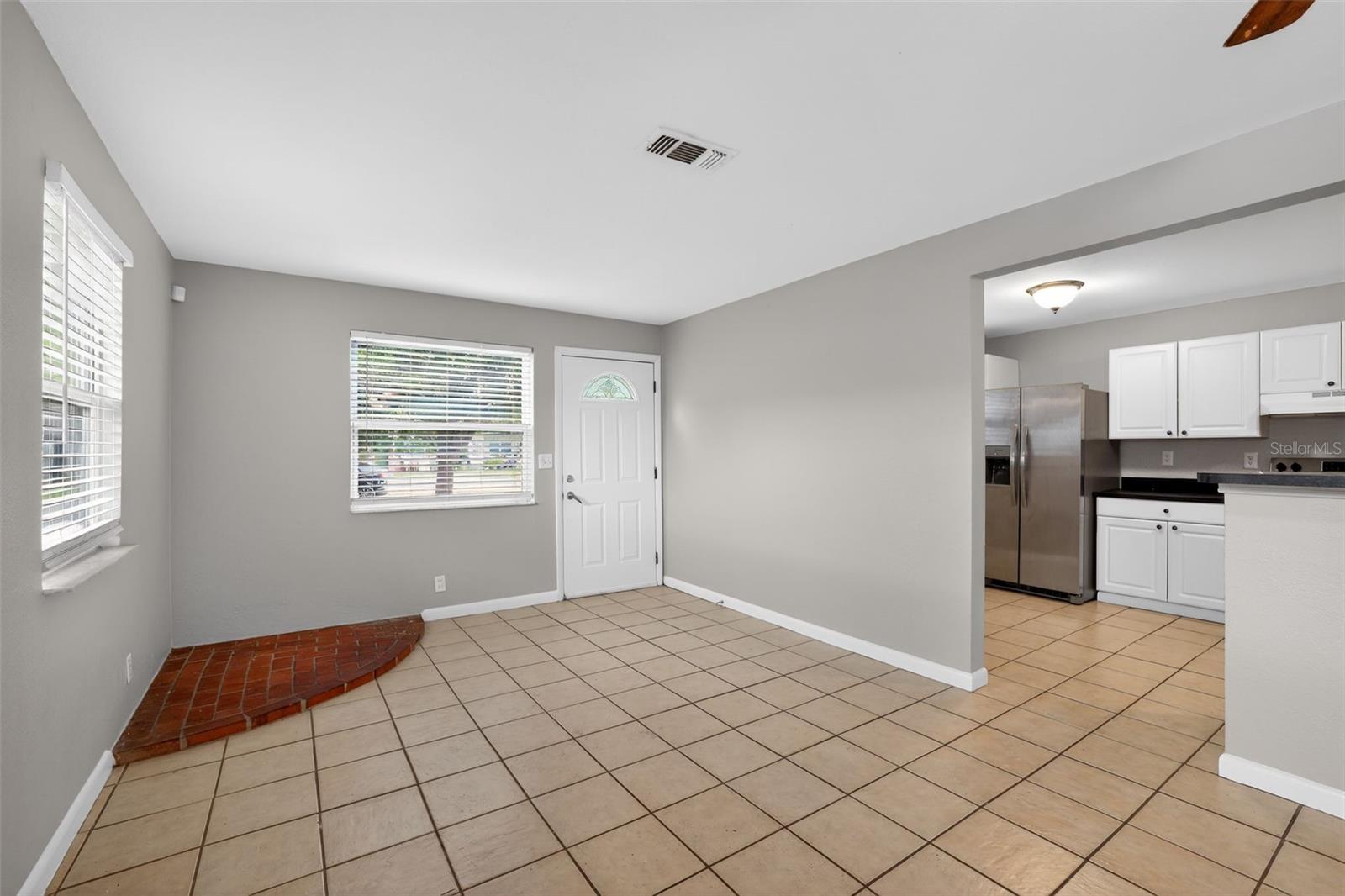 CENTRAL OAK PARK - Residential