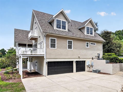 Tiny photo for 580 W 10th Avenue, Mount Dora, FL 32757 (MLS # G5117607)