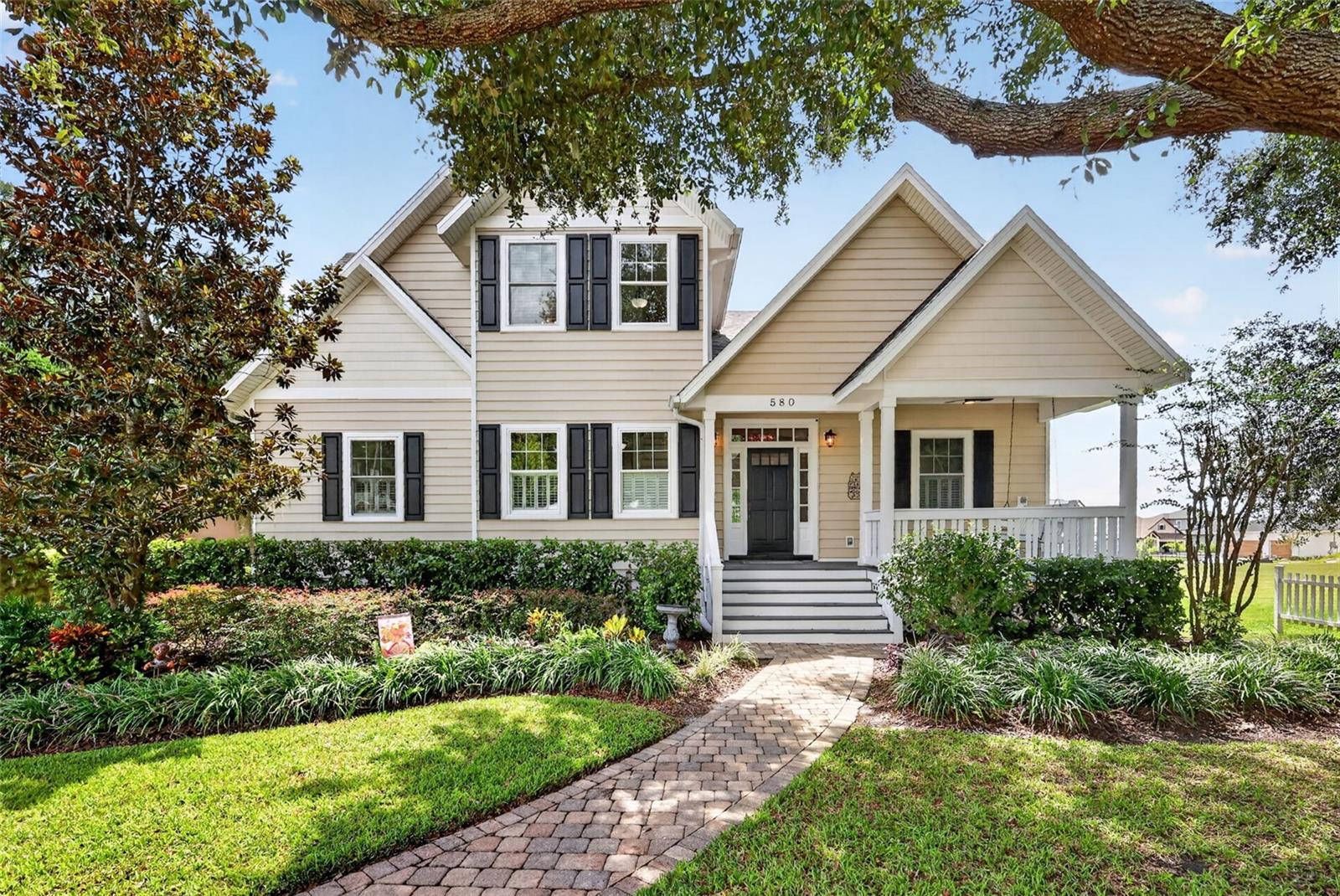 580 W 10TH AVENUE