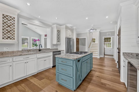 Tiny photo for 580 W 10th Avenue, Mount Dora, FL 32757 (MLS # G5117607)