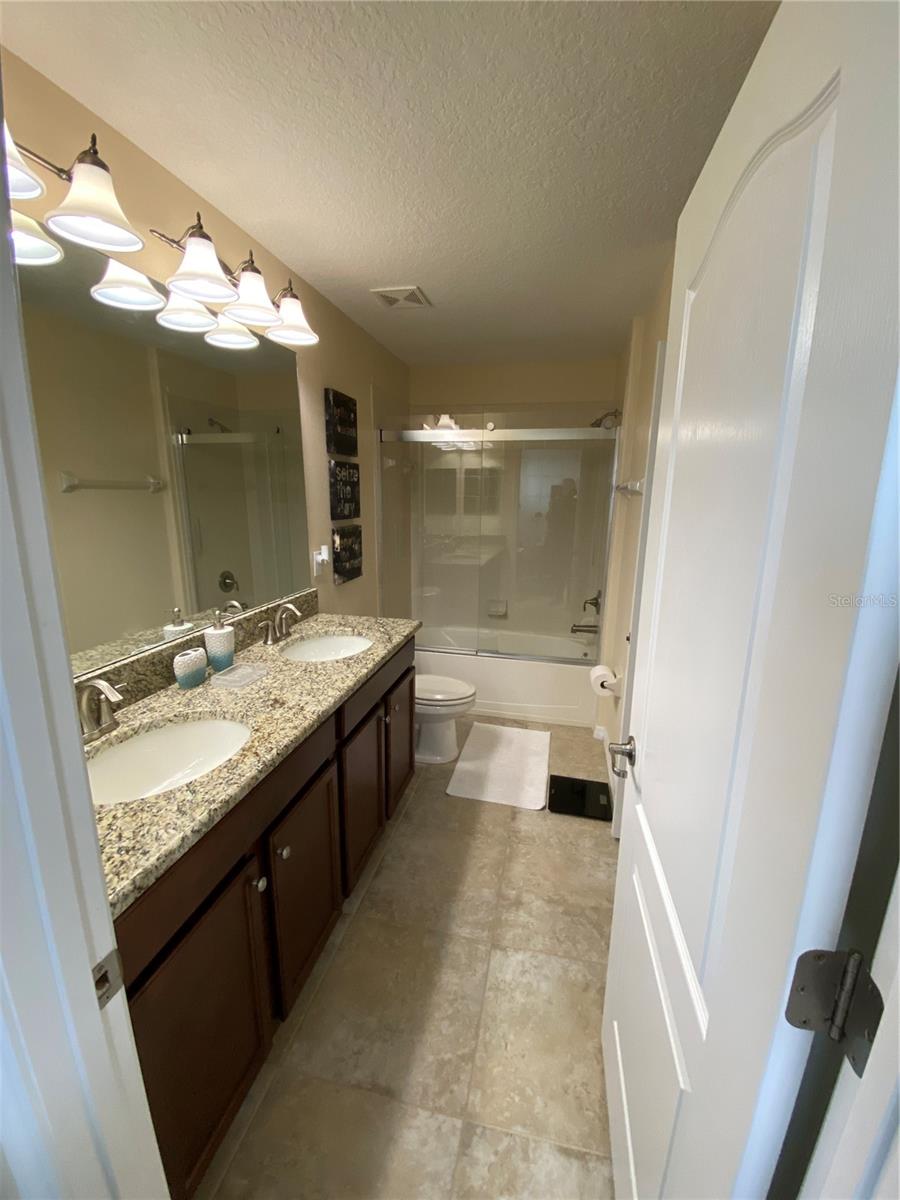 WINDERMERE SOUND - Residential Lease