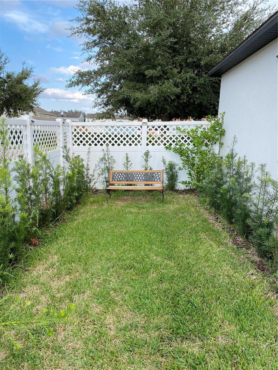 WINDERMERE SOUND - Residential Lease