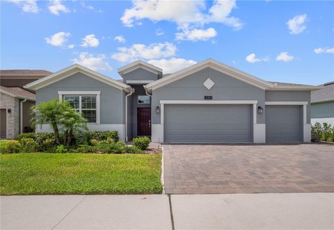 A home in DAVENPORT