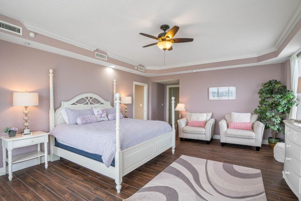 FAIRWINDS CONDO - Residential