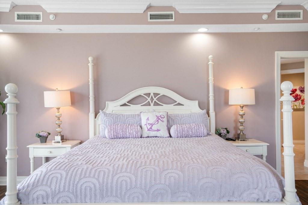 FAIRWINDS CONDO - Residential