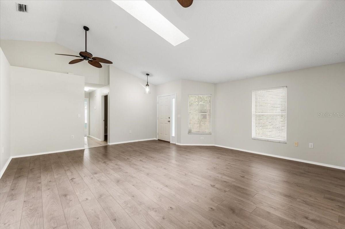 MAPLE HAMMOCK - Residential