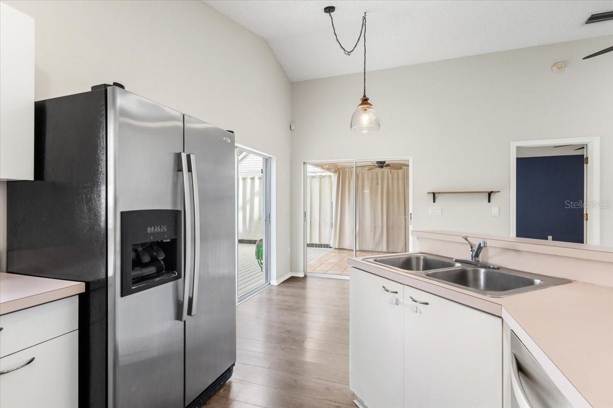 MAPLE HAMMOCK - Residential