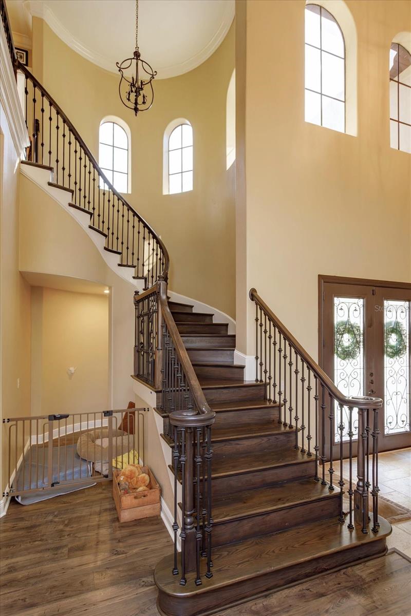 EMERSON POINTE - Residential