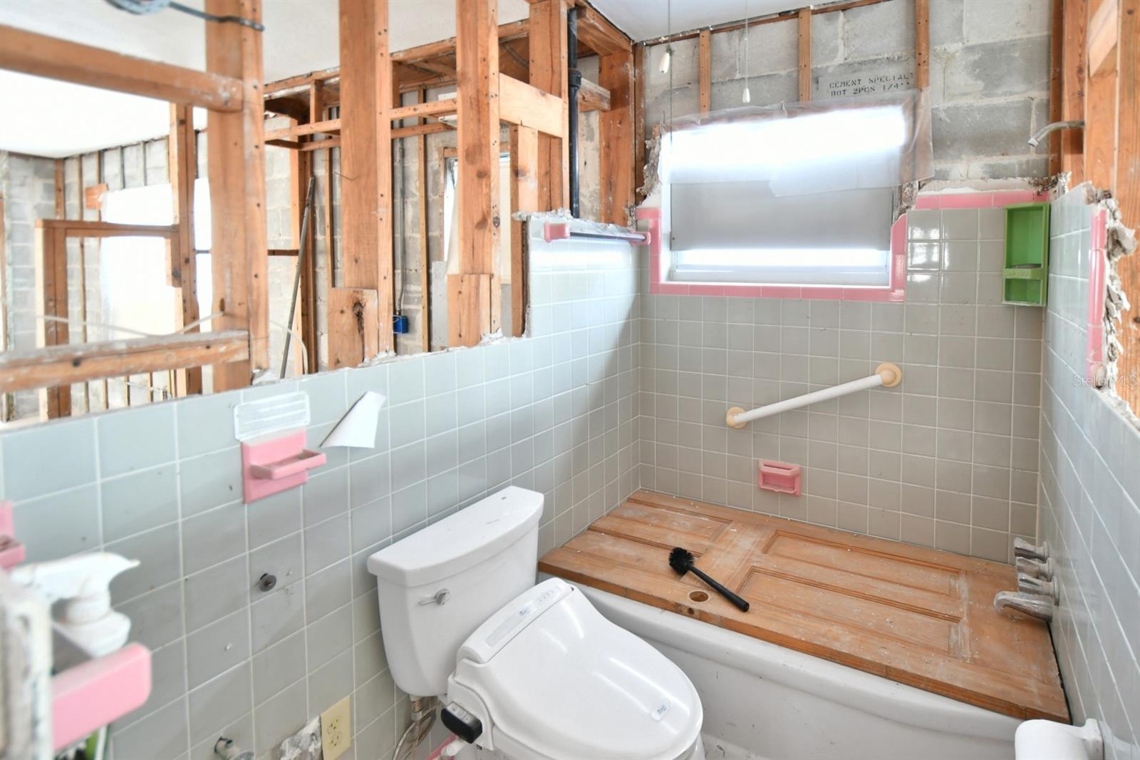 GULF SHORES 1ST ADD - Residential Income