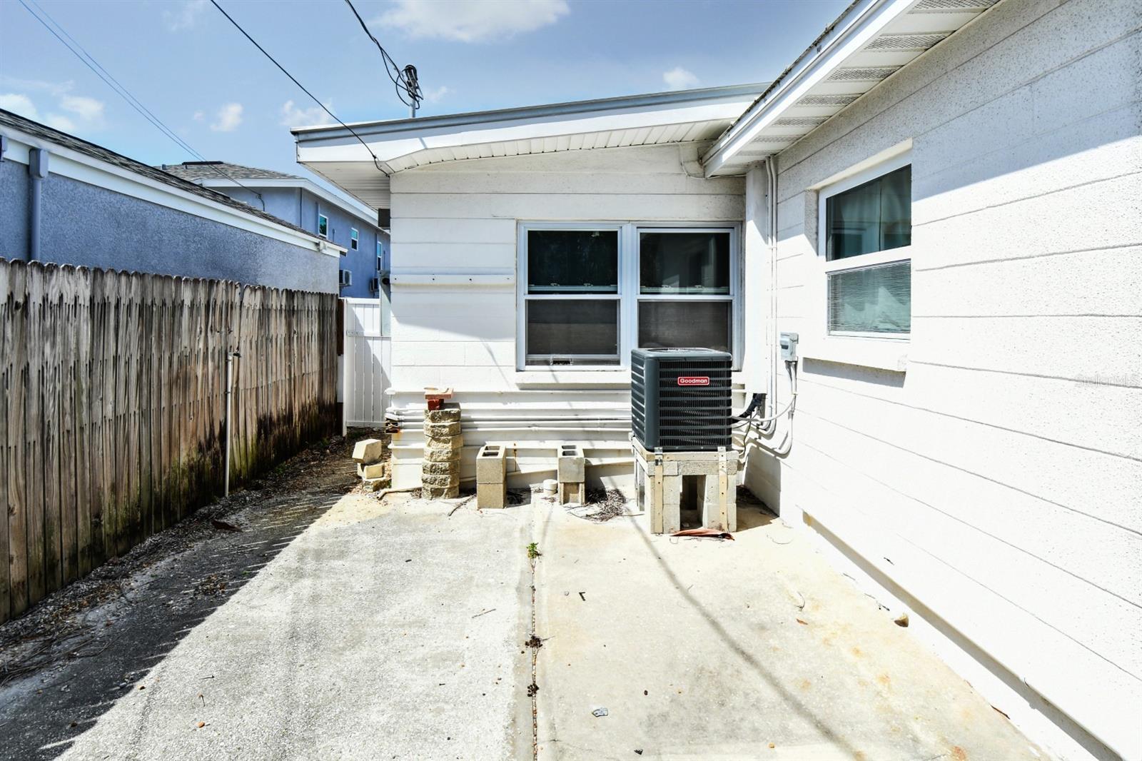 GULF SHORES 1ST ADD - Residential Income