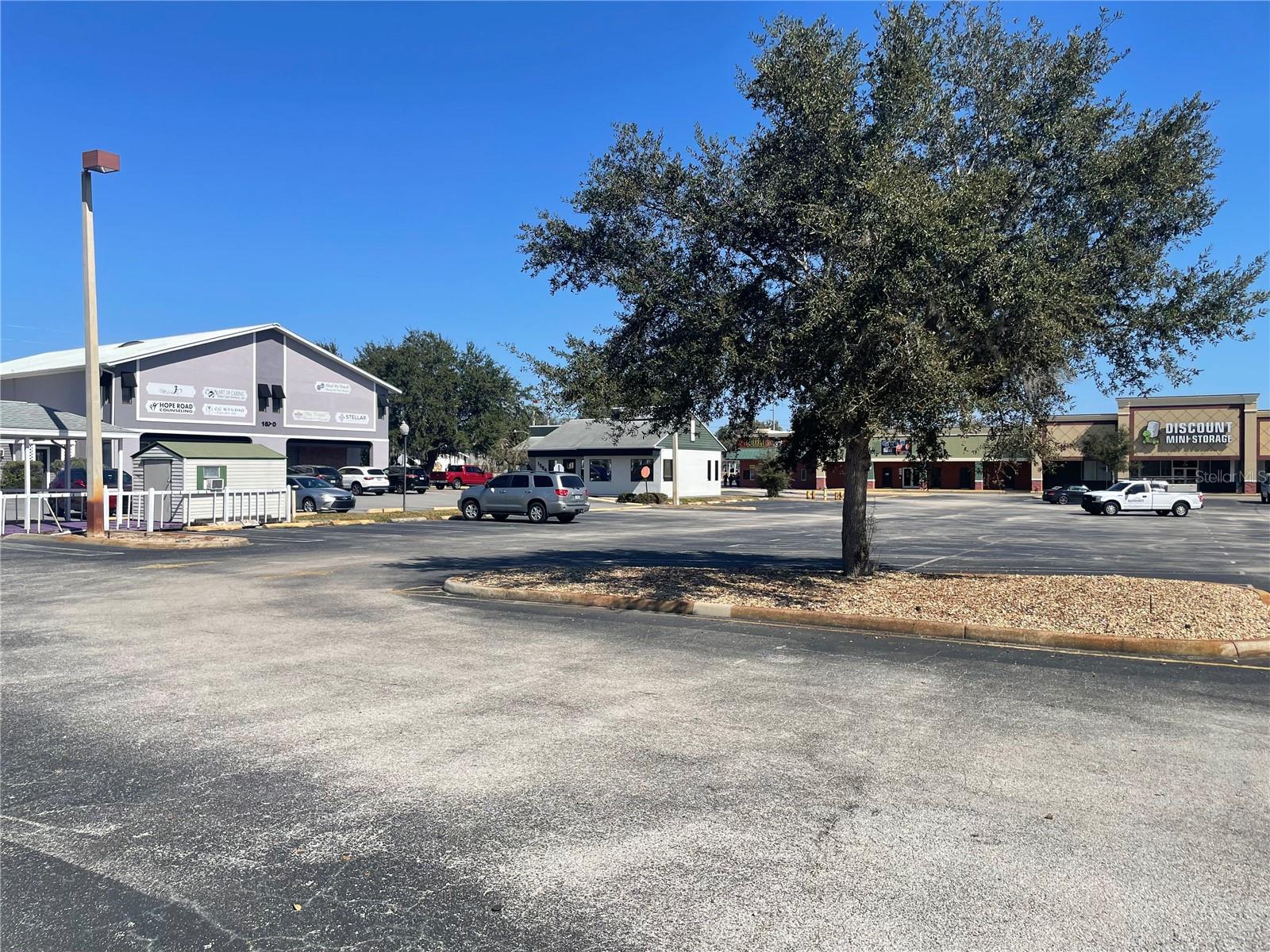 SUNSENT BEACH - Commercial Sale