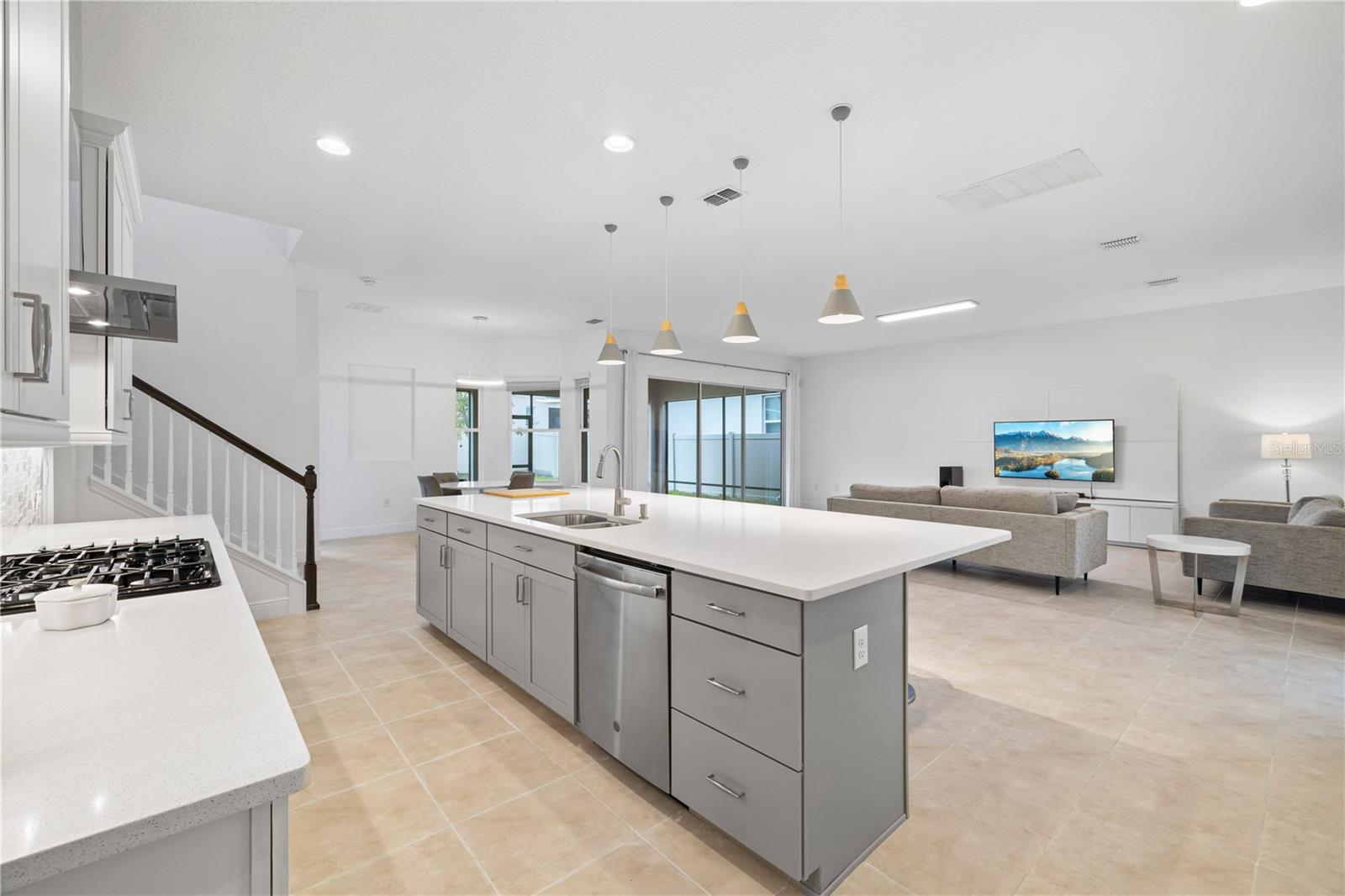 HIGHLANDS/SUMMERLAKE GRVS PH 2 - Residential