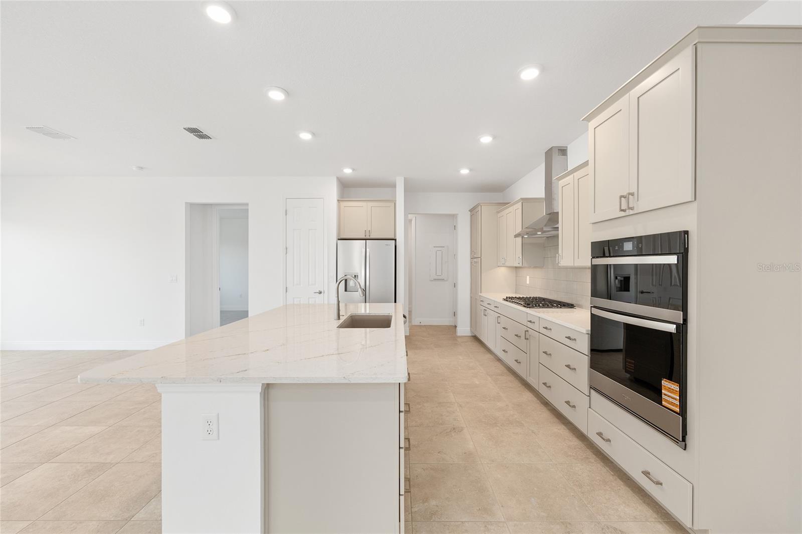 CANDLER HILLS - Residential