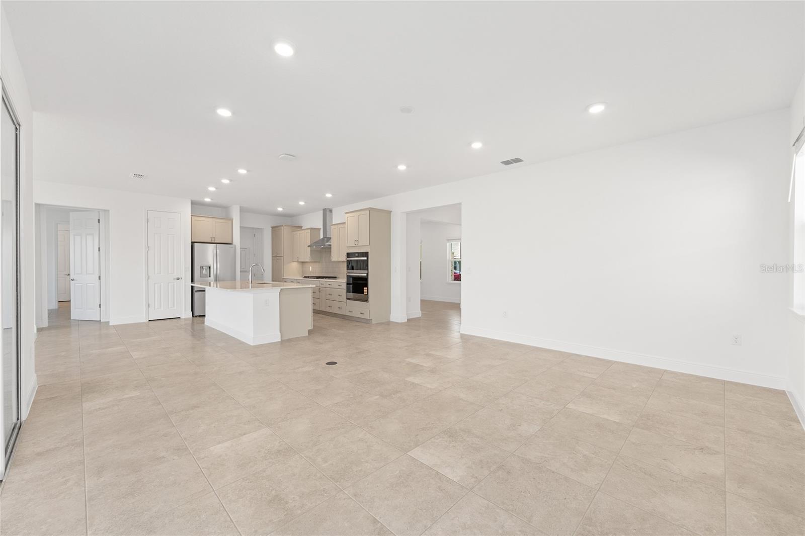 CANDLER HILLS - Residential