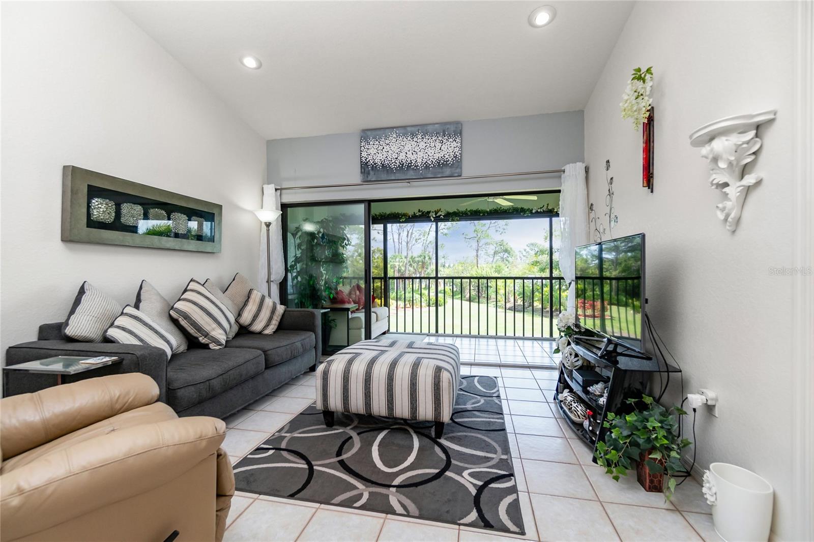 FOREST PARK PH 02 BLDG 09 - Residential