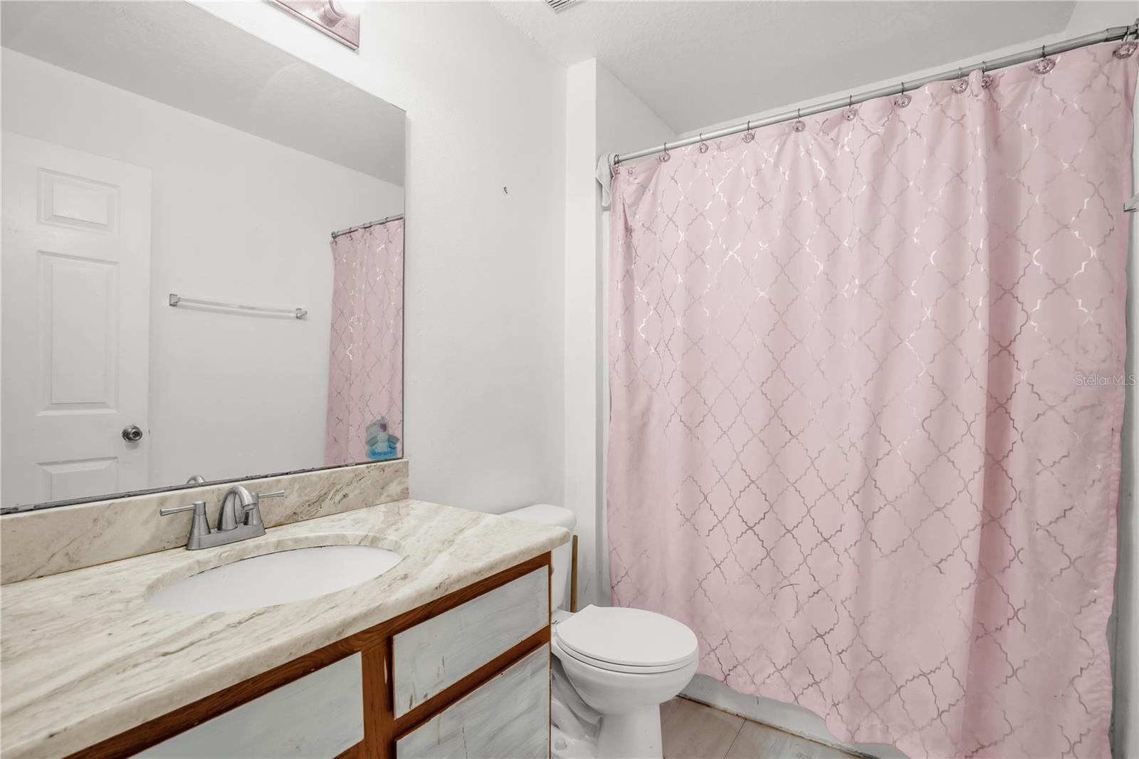 ROYAL RIDGE PH ONE ADD - Residential