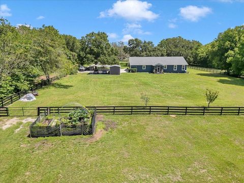 Tiny photo for 300 SE Highway 42, Summerfield, FL 34491 (MLS # OM703373)