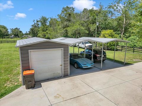 Tiny photo for 300 SE Highway 42, Summerfield, FL 34491 (MLS # OM703373)