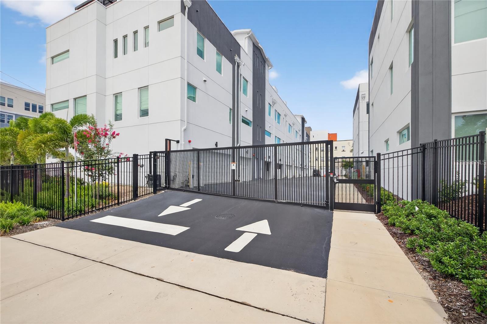 INNOVATION TOWNHOMES - Residential