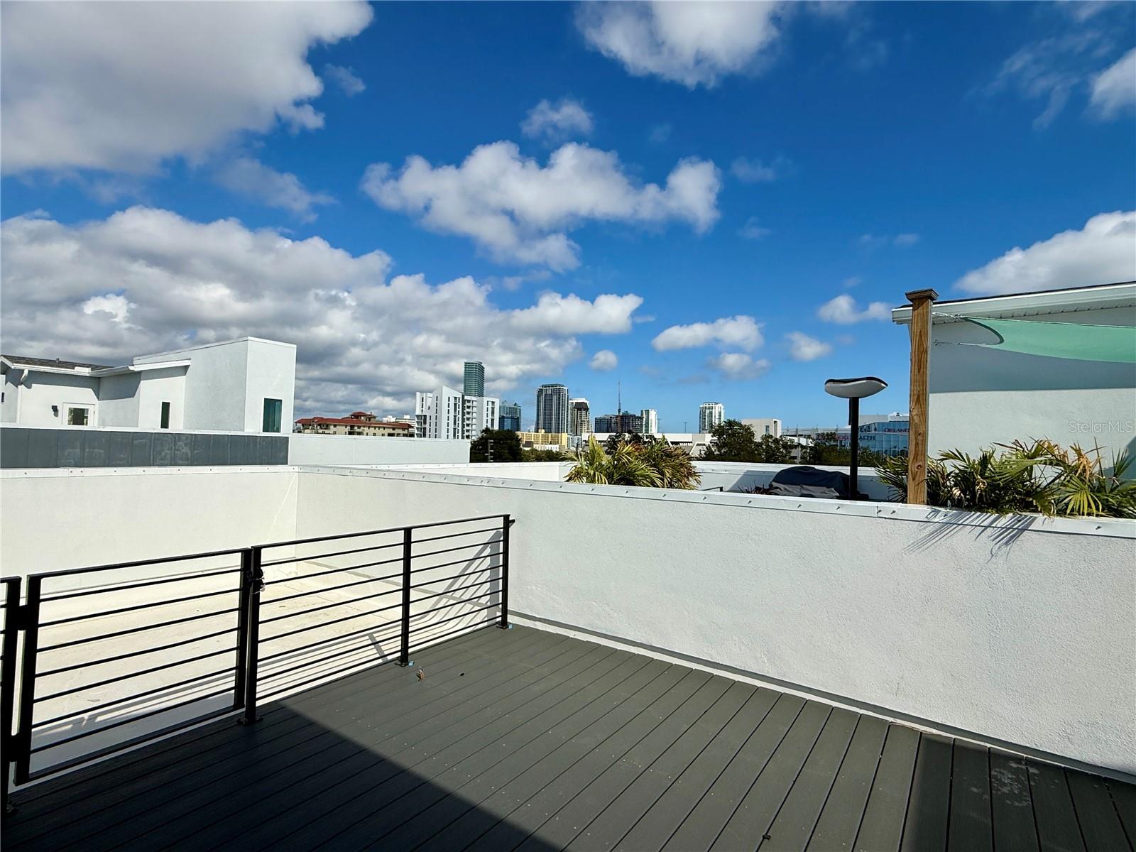 INNOVATION TOWNHOMES - Residential