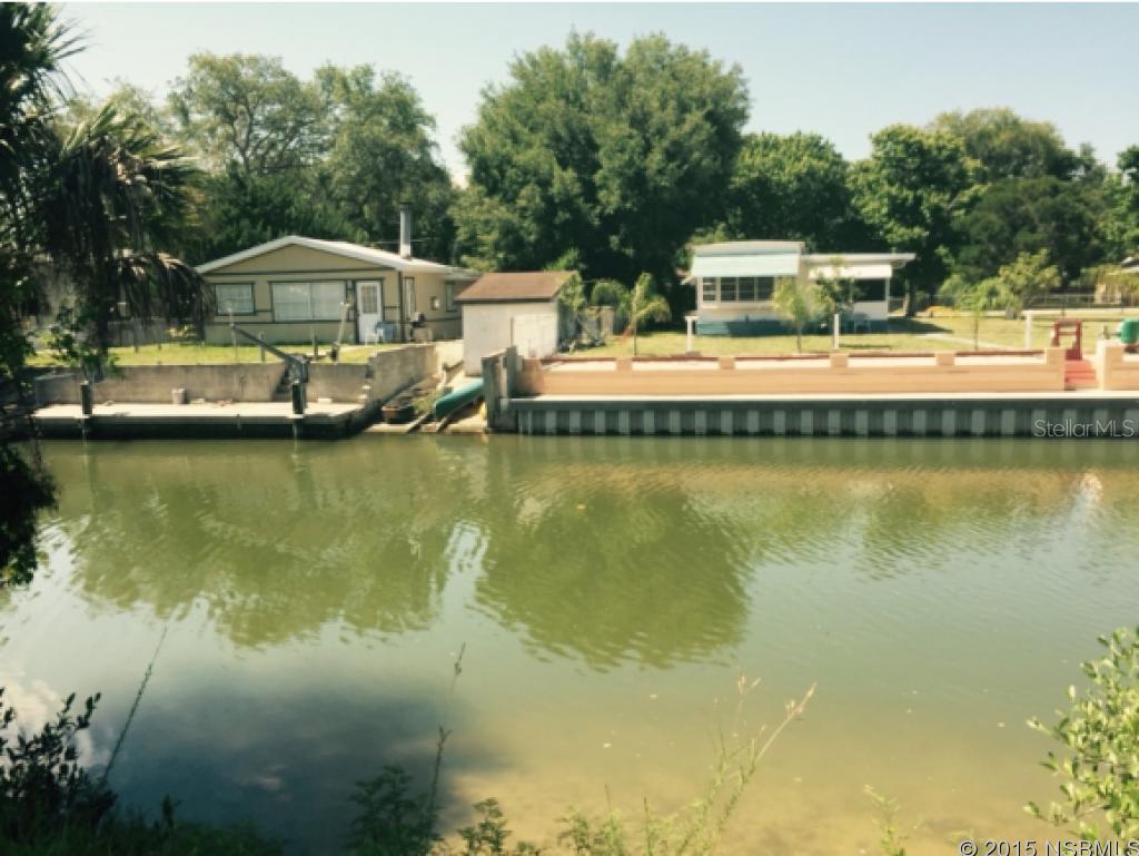 South Waterfront Park - Land