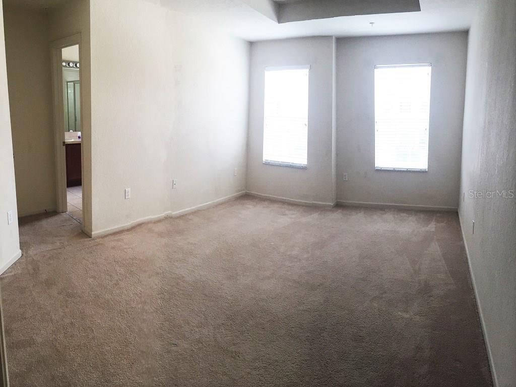 TWNHOMES FLORA RIDGE P2 - Residential Lease