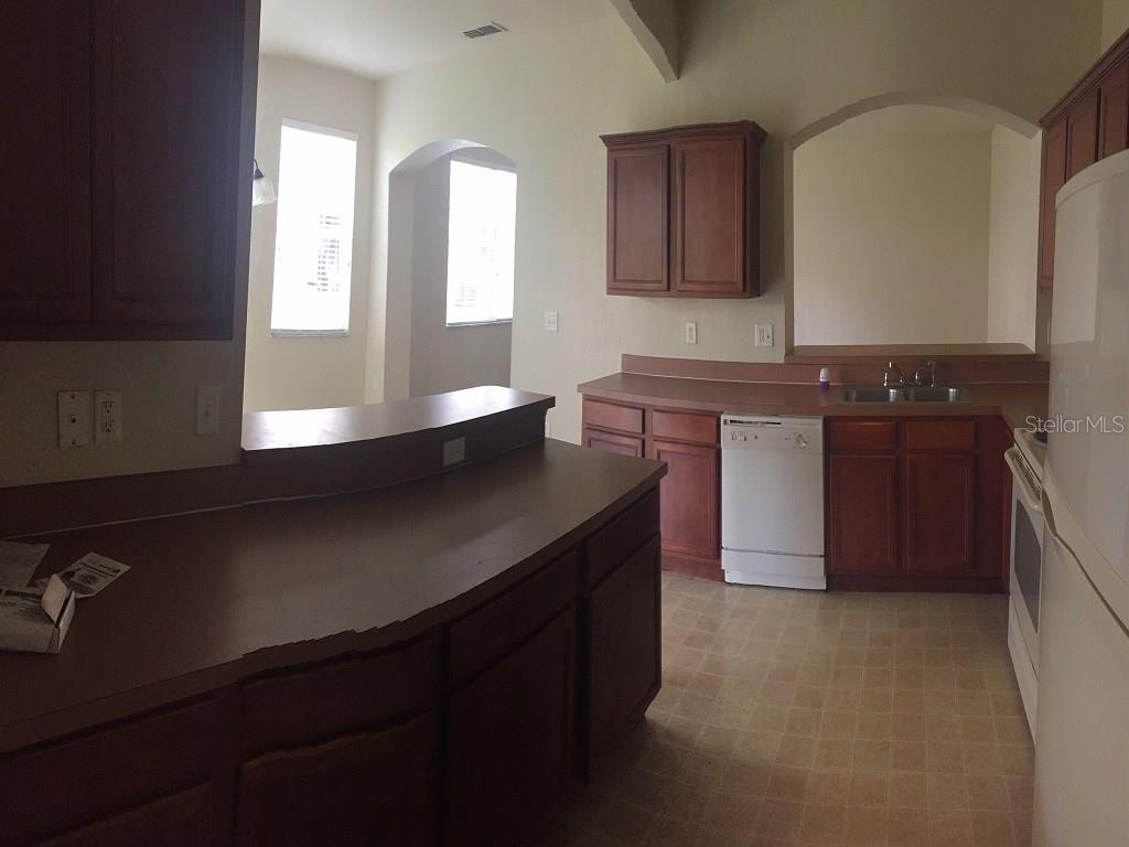 TWNHOMES FLORA RIDGE P2 - Residential Lease