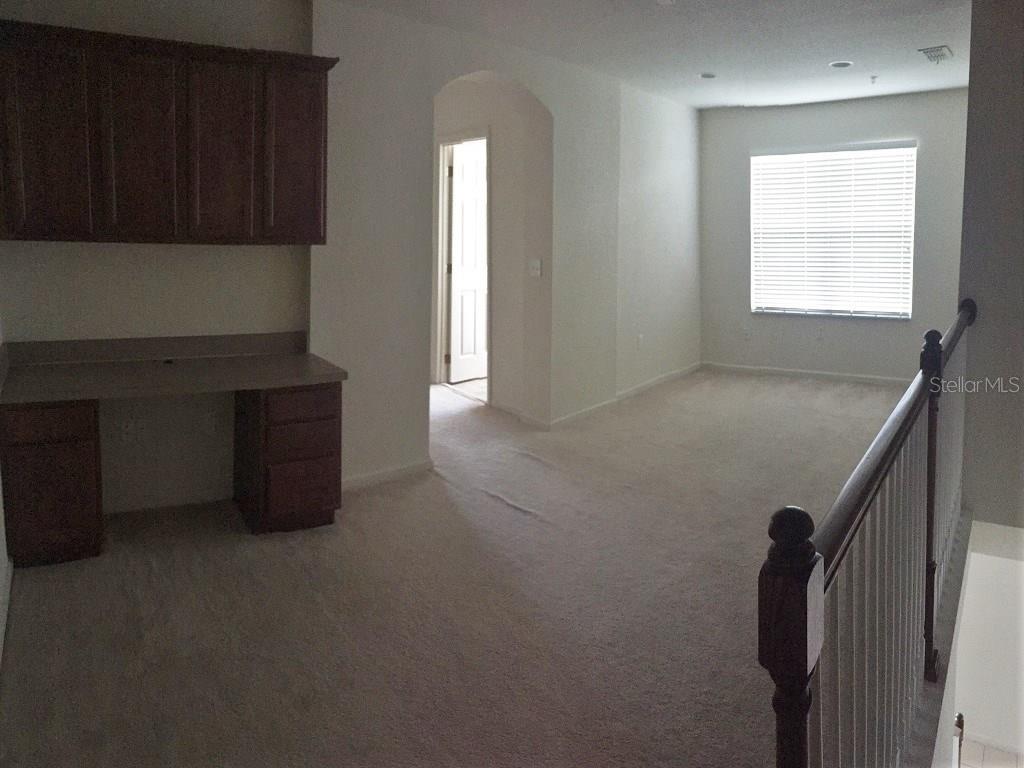 TWNHOMES FLORA RIDGE P2 - Residential Lease