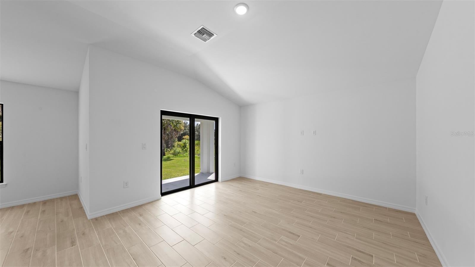 22097 VOLTAIR AVENUE, PORT CHARLOTTE, FL, 33954 4 22097 VOLTAIR AVENUE