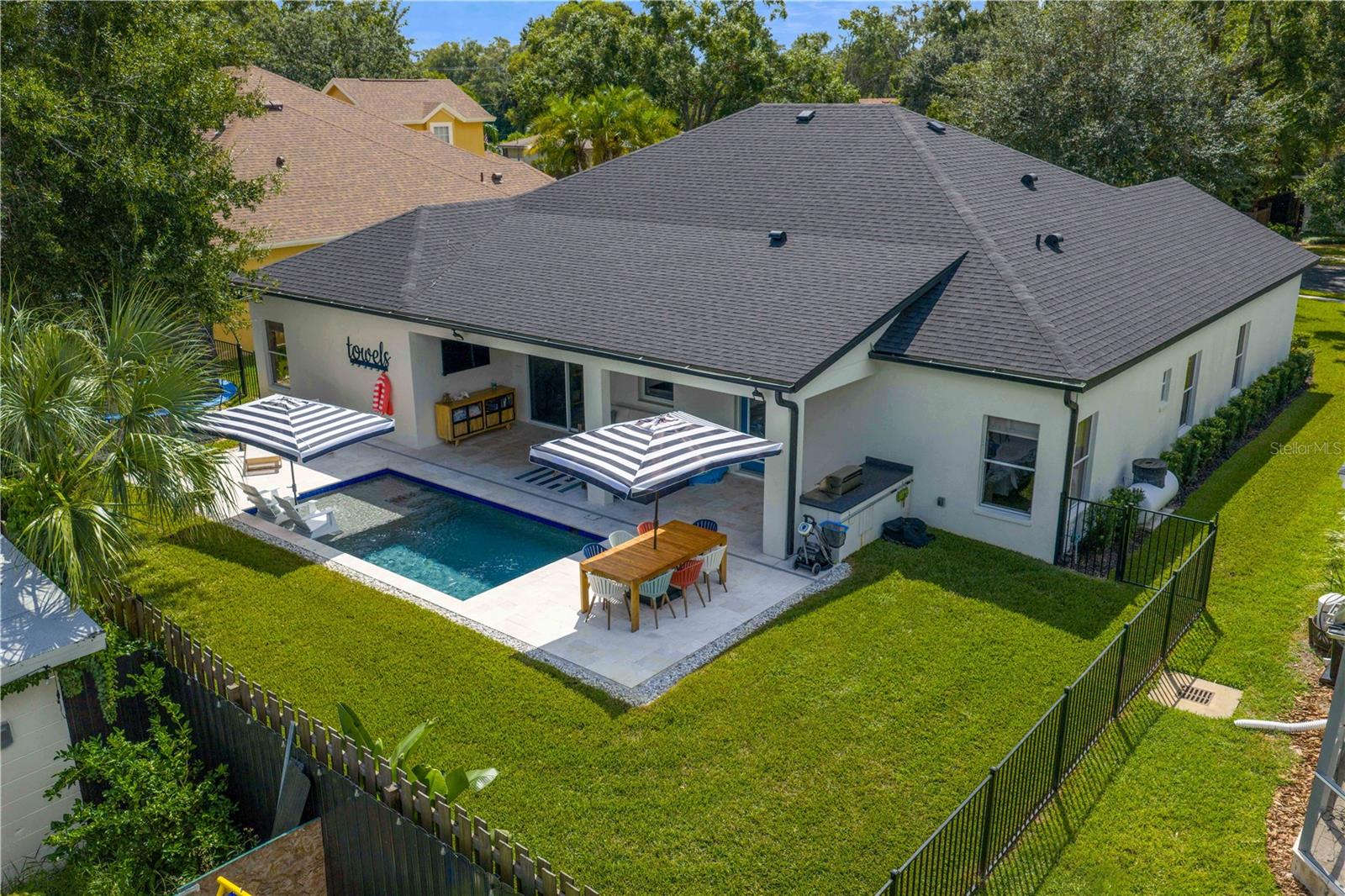 CARROLL LANDING - Residential Lease