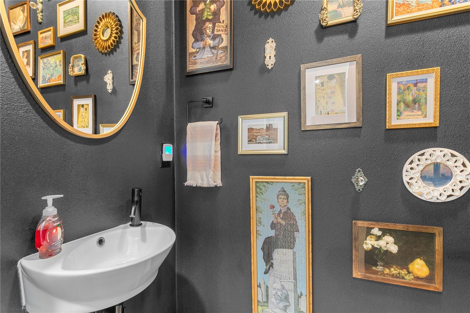 CARROLL LANDING - Residential Lease