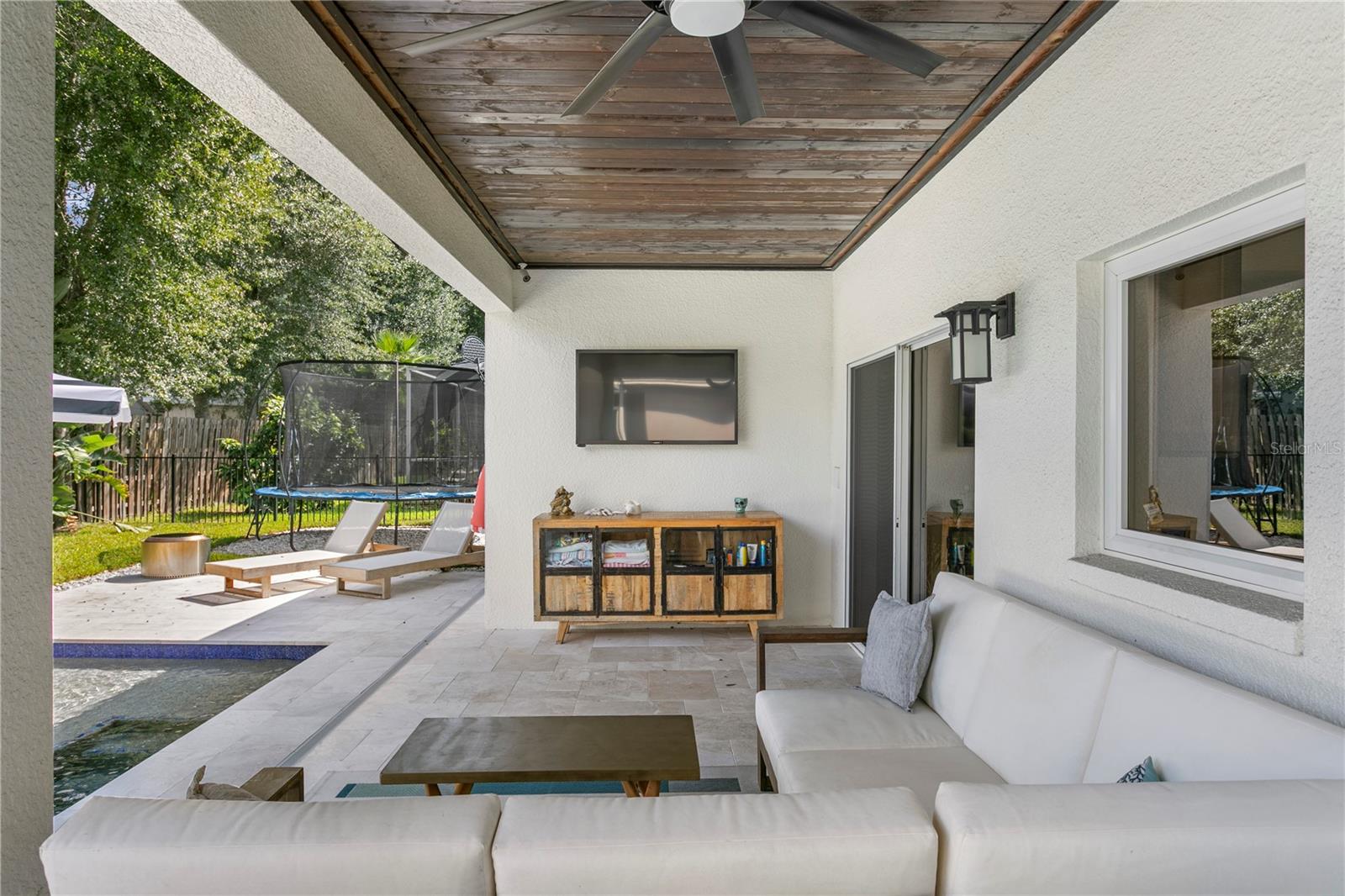 CARROLL LANDING - Residential Lease