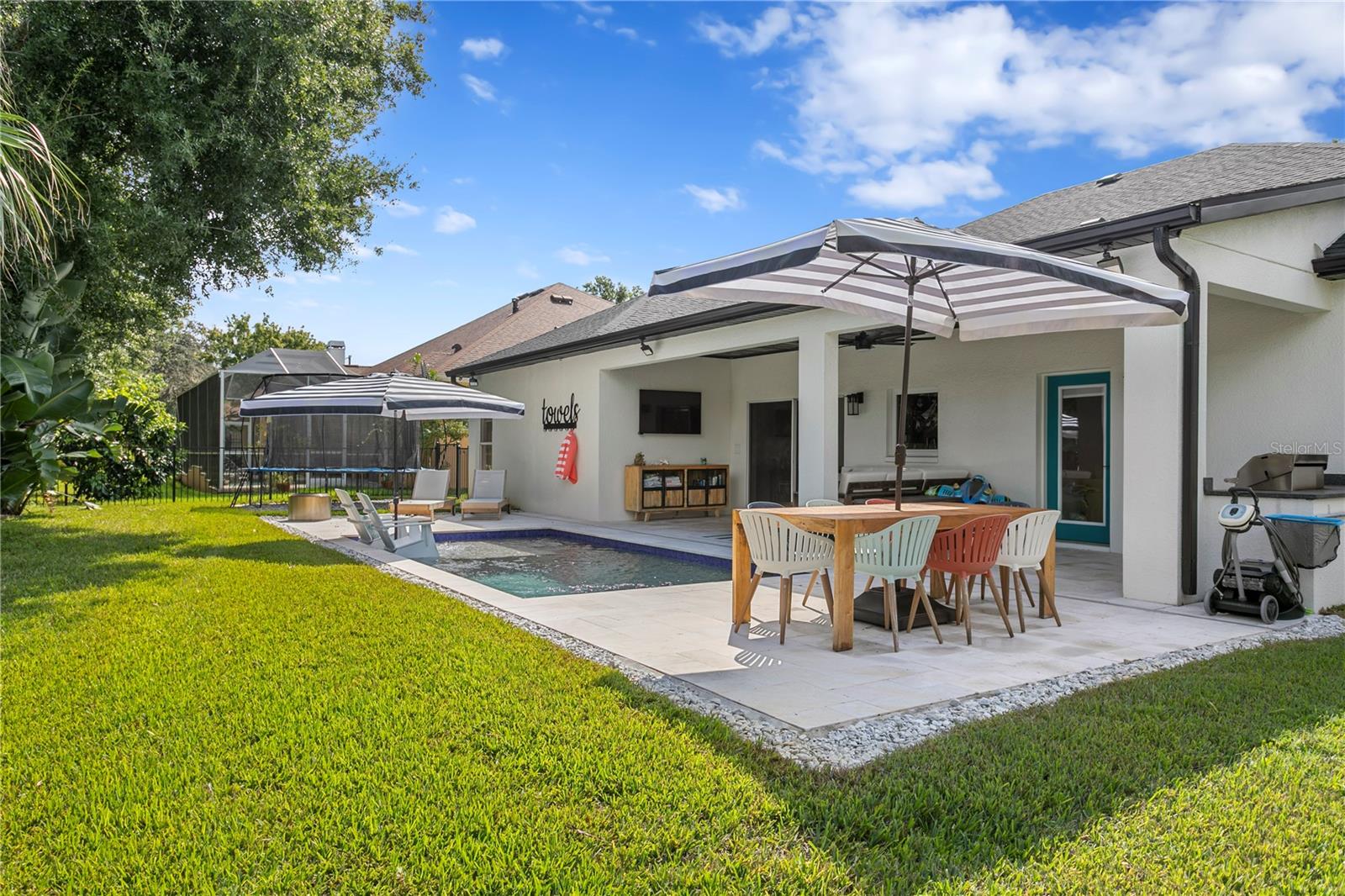 CARROLL LANDING - Residential Lease