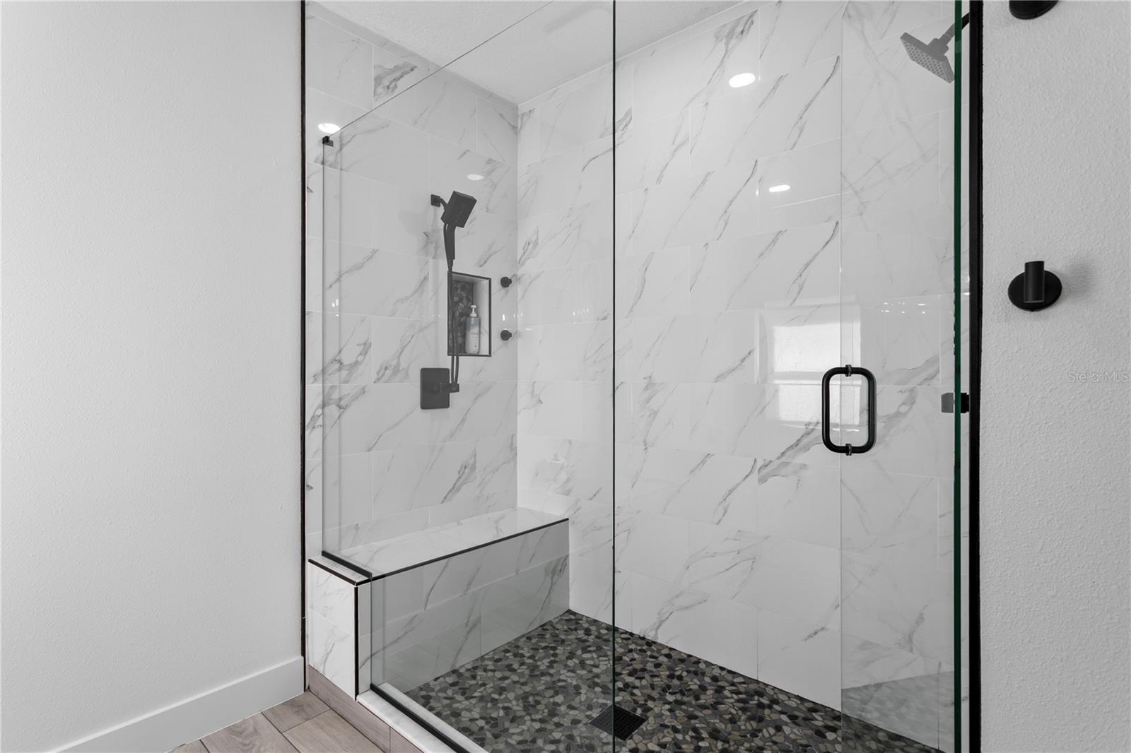 CARROLL LANDING - Residential Lease