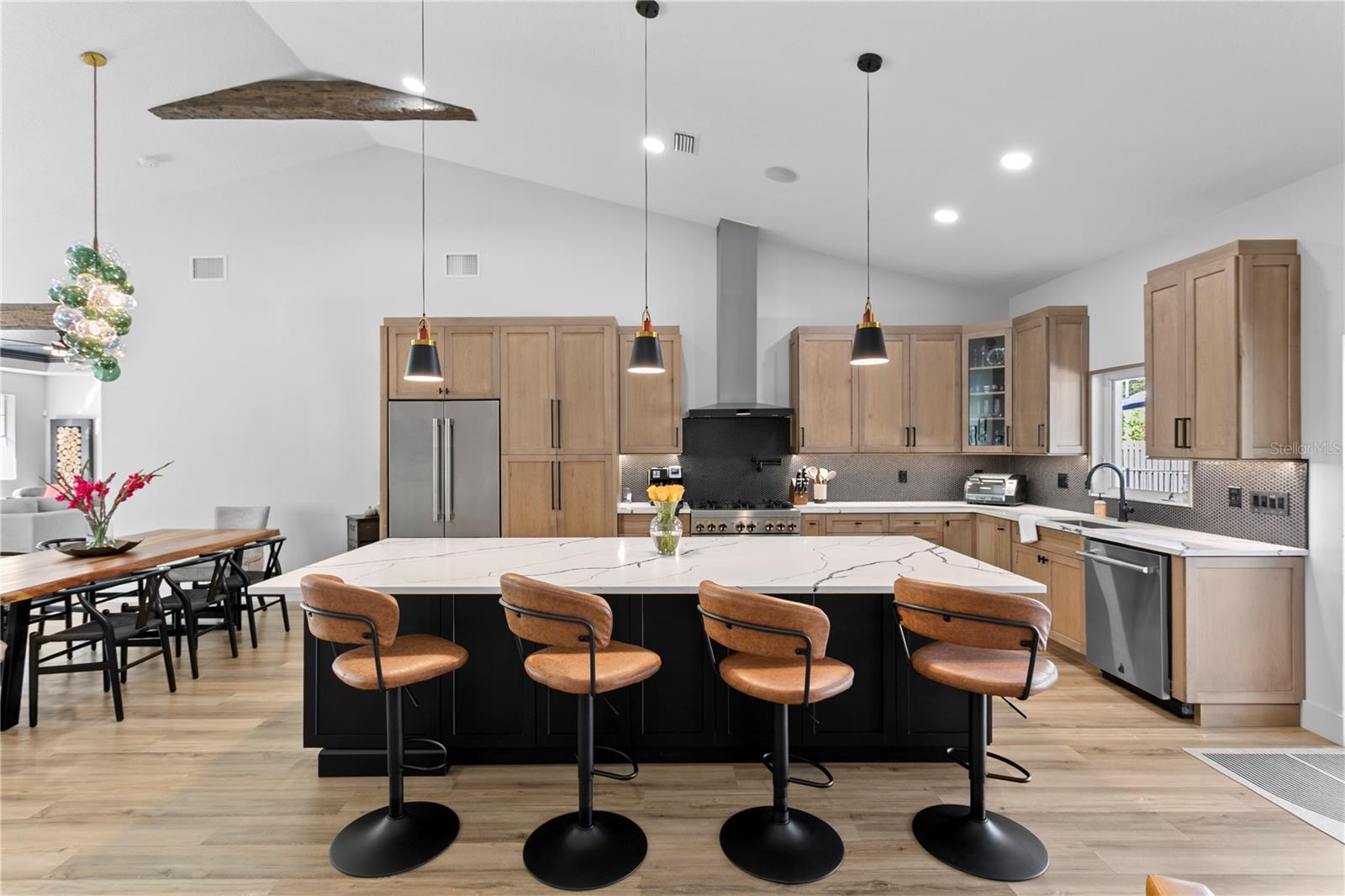 CARROLL LANDING - Residential Lease