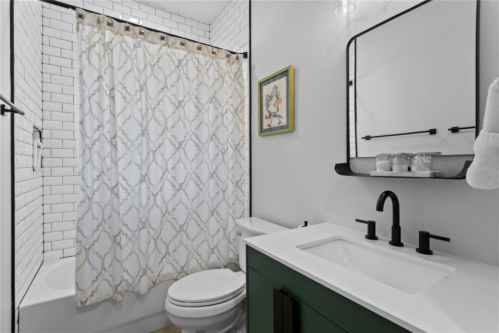 CARROLL LANDING - Residential Lease