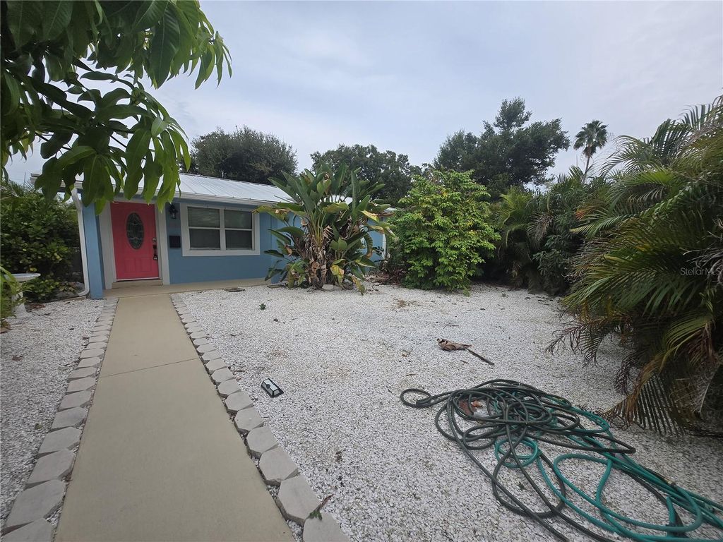 Photo of 5721 10th Avenue N, St Petersburg, FL 33710 (MLS # TB8431808)