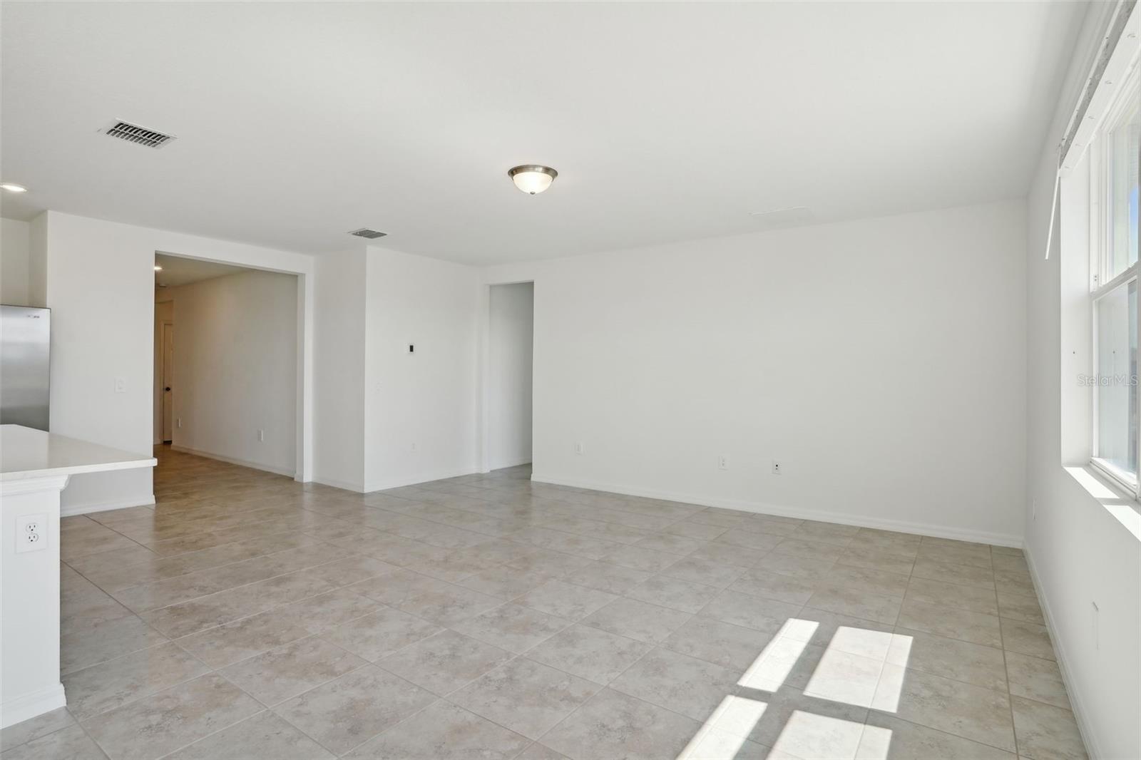 3253 VICEROY COURT