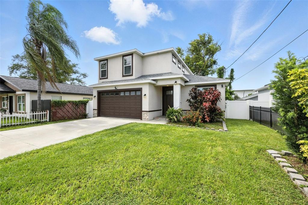Photo of 2519 W Hiawatha Street, Tampa, FL 33614 (MLS # TB8405117)