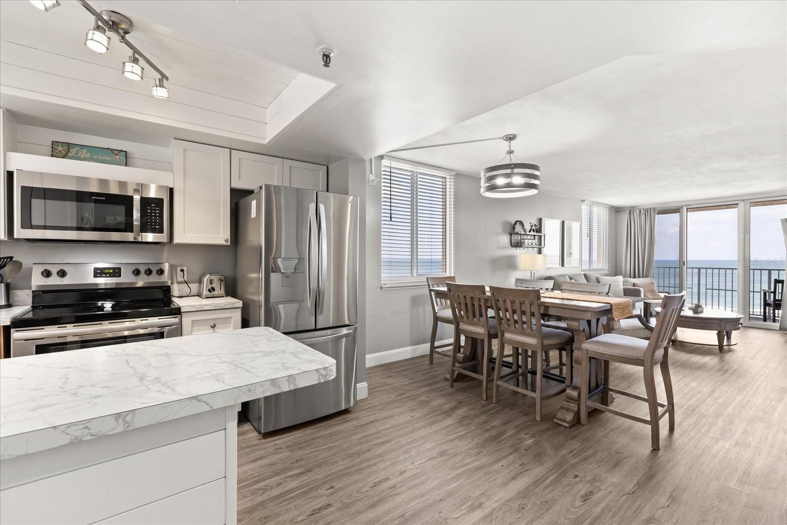 421 S. ATLANTIC AVE 706