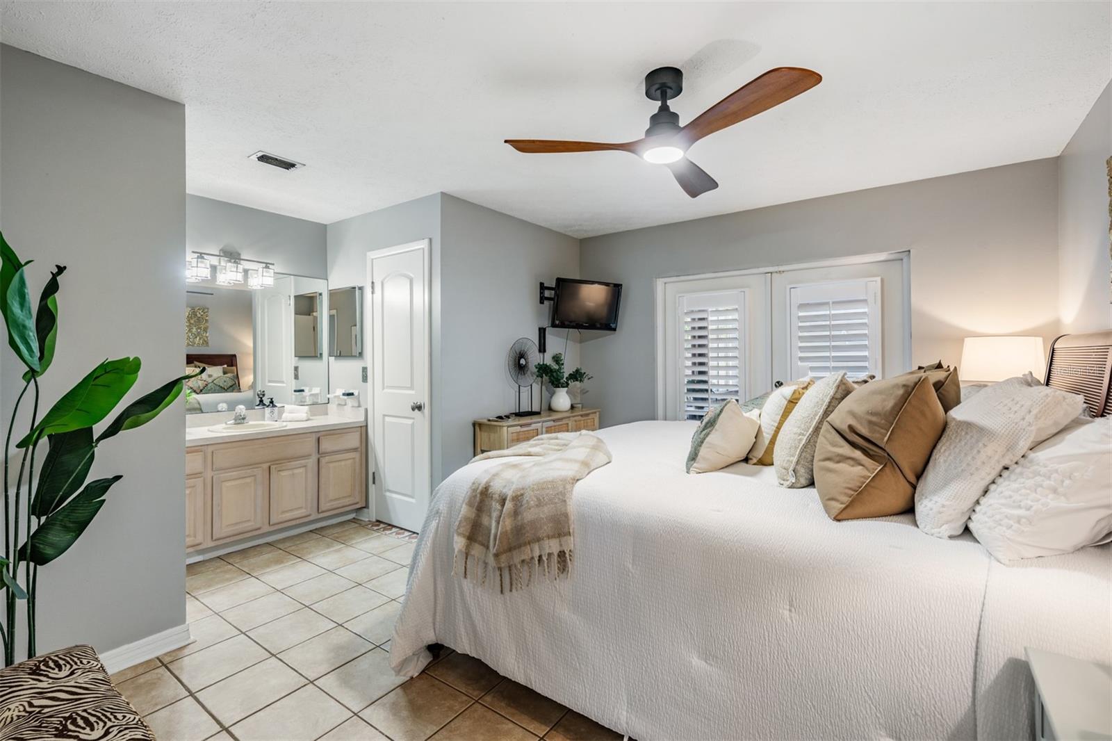 CYPRESS TREE UNIT 2 - Residential