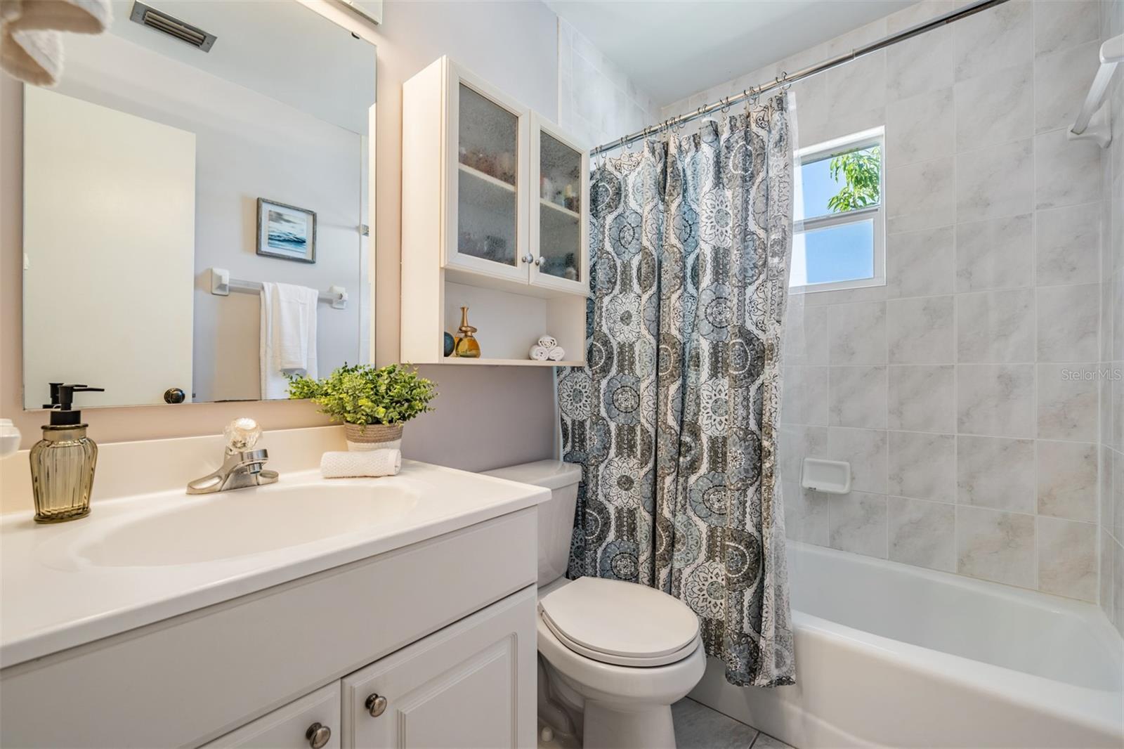 CYPRESS TREE UNIT 2 - Residential