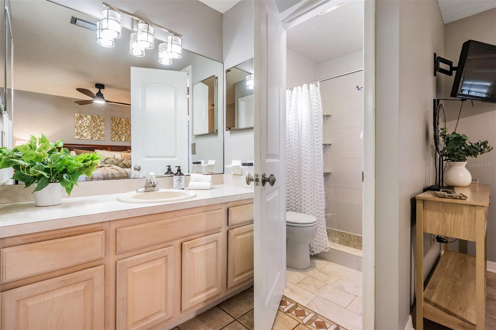 CYPRESS TREE UNIT 2 - Residential