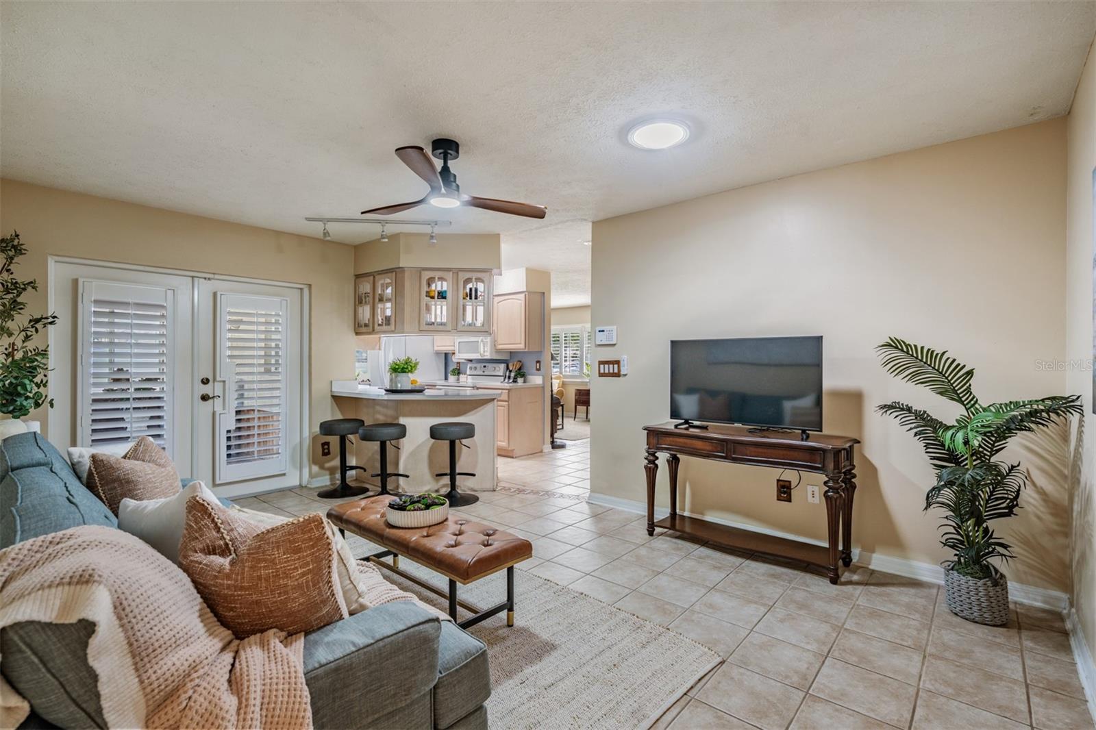 CYPRESS TREE UNIT 2 - Residential