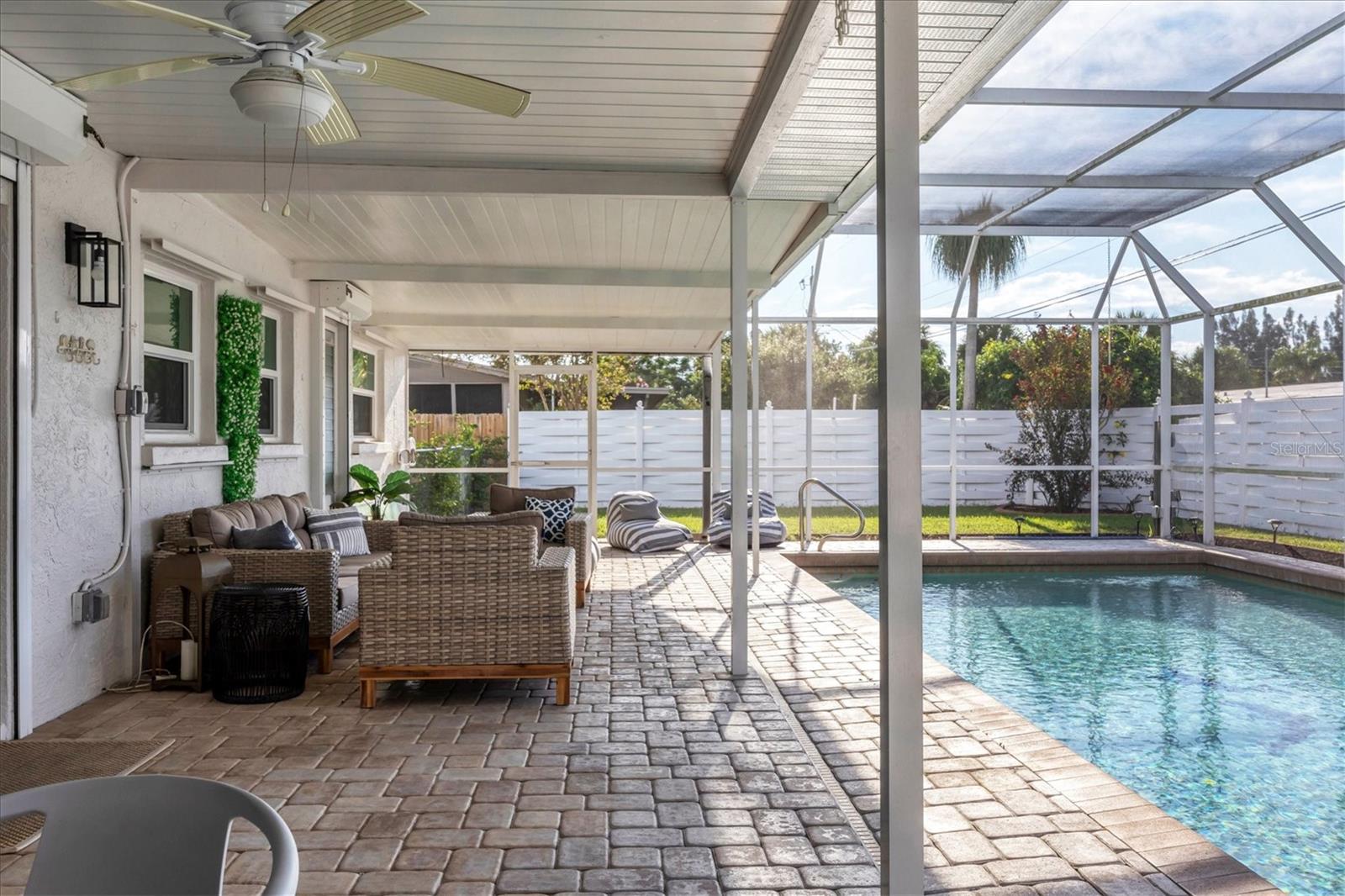 SOUTH GATE - Residential Lease