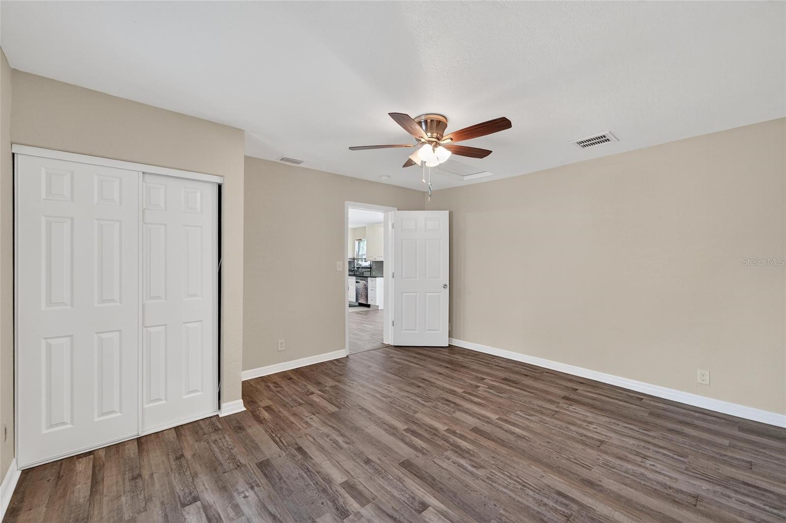 SHERYL MANOR - Residential Lease